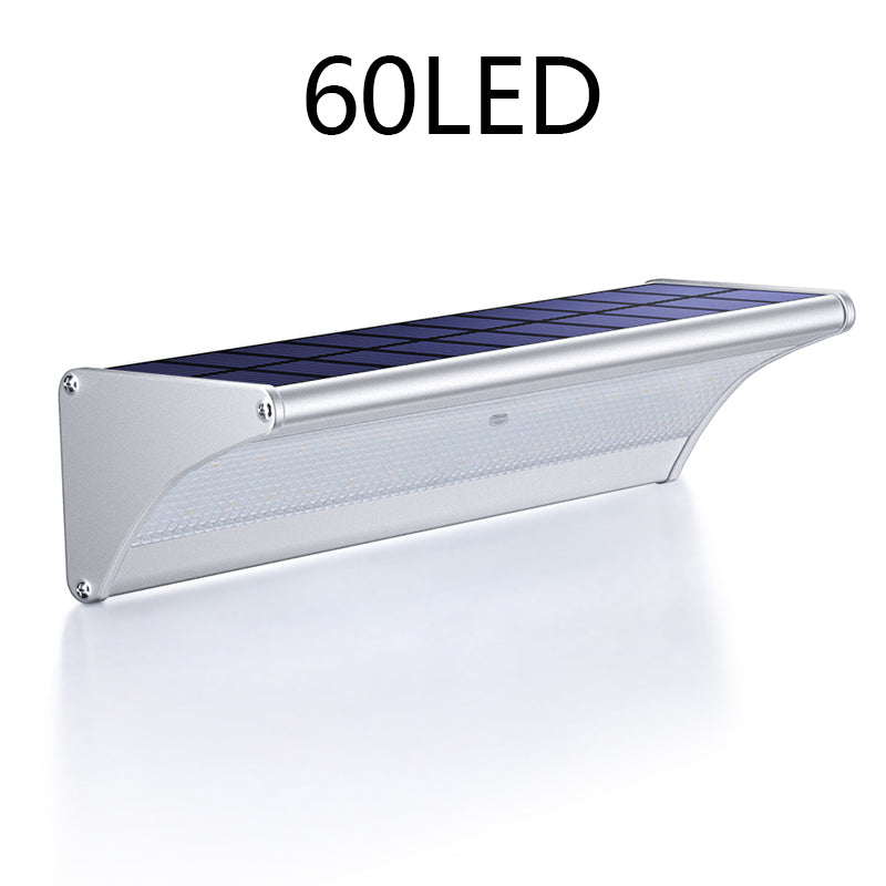Variante argentée à 60 LED de l’applique solaire à détecteur de mouvement avec panneau LED haute densité